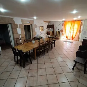 Torrelles Villa