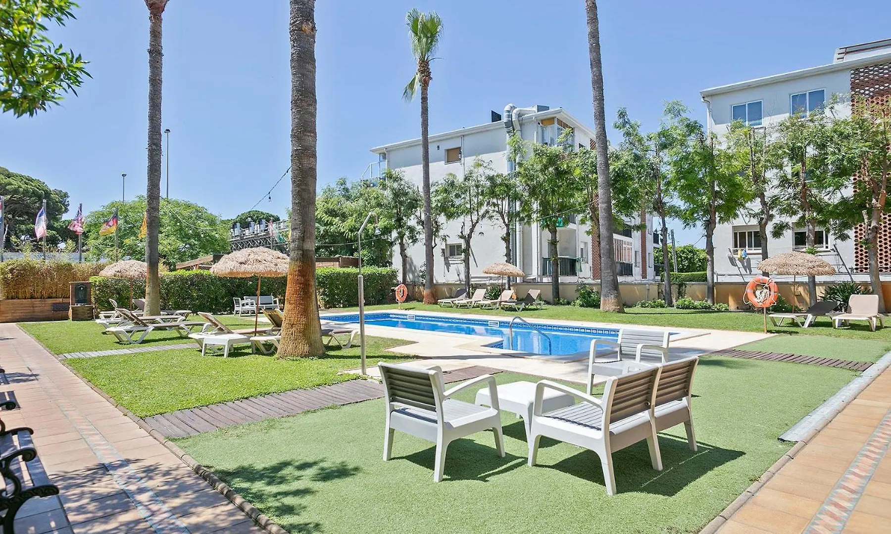 Velor Apartamentos Turisticos Кастельдефельс