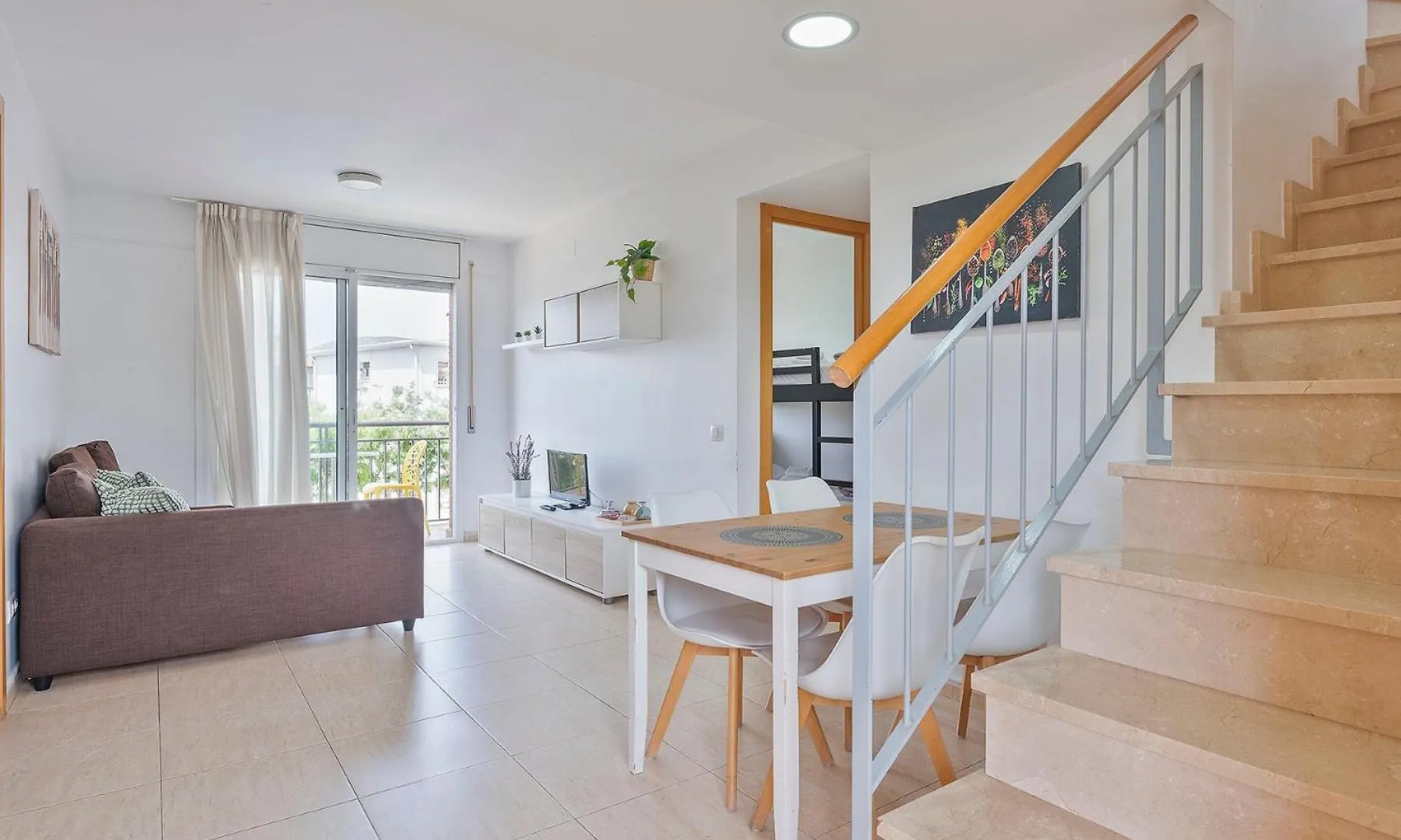 Velor Apartamentos Turisticos Кастельдефельс